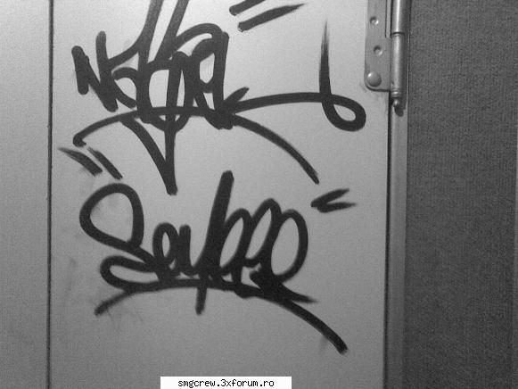 :rotfl:  :rotfl: un tag pe acolo works